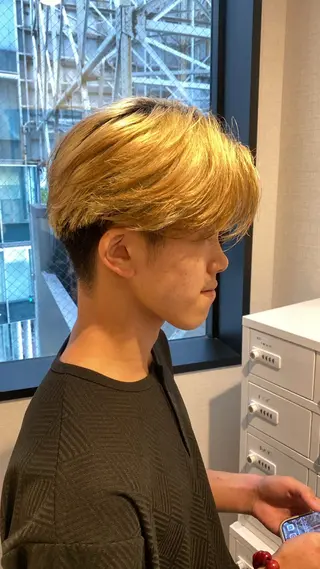 メンズ RYUSEI/メンズ スタイル.パーマのヘアスタイル