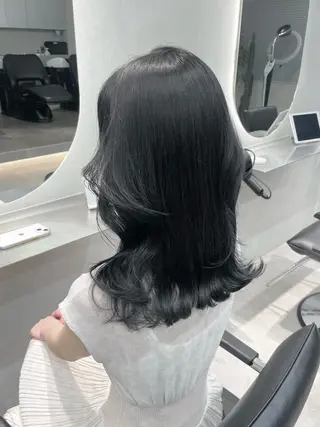 ミディアム カラー 表参道/透明感 グレージュ/ブラウンのヘアスタイル