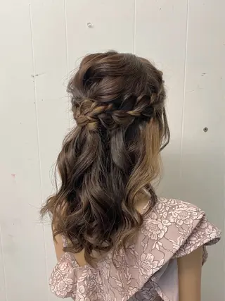 ヘアアレンジ トップスタイリスト 林すずかのヘアスタイル