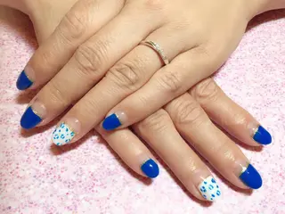 ミディアム ネイル total beauty salon Lamie所属・Lamie 岡山店のネイルデザイン