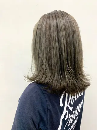 ミディアム レイヤーカット TAIKIのヘアスタイル