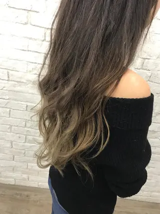 ロング カラー パーマ ヘアアレンジ 韓国ヘア✨グレージュ カラーasamiのヘアスタイル