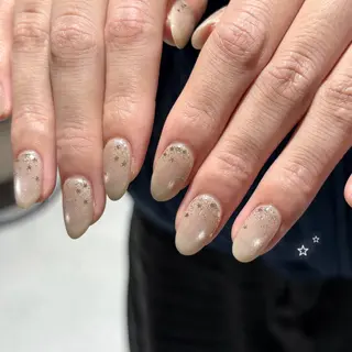 ミディアム 星 みづきのネイルデザイン