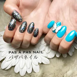 ネイル Yakko pas á pasのネイルデザイン