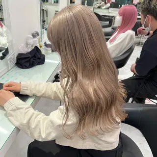 ロング カラー ヘアアレンジ ハイトーン艶カラー 🤍ゆうひのヘアスタイル