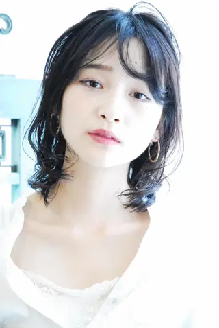 ミディアム カラー パーマ ヘアアレンジ メンズ 表参道Lise おおいしおりのヘアスタイル