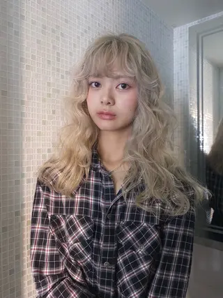 ロング カラー ヘアアレンジ ニュアンスカラー🧶 nanacoのヘアスタイル