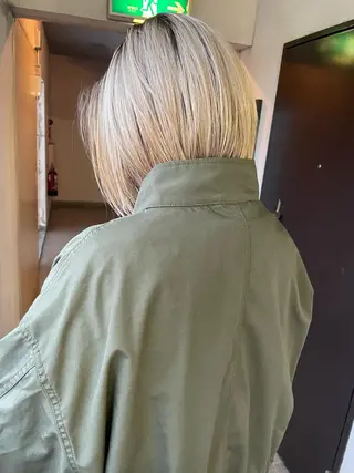 ミディアム vivre libre所属・vivre libreのヘアスタイル