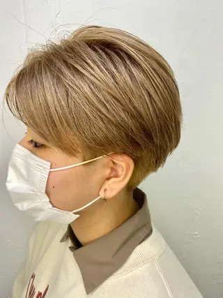 カラー amber所属・🌈ショートの達人 HIROMU🌈のヘアスタイル