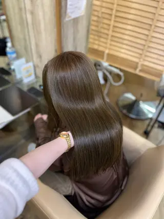 ロング カラー KUREA /縮毛矯正 ブリーチのヘアスタイル