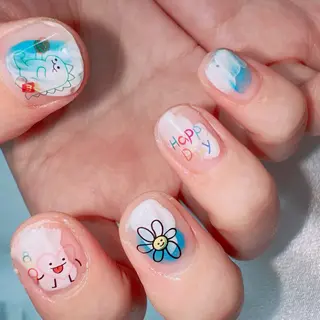 ネイル Emi lyのネイルデザイン