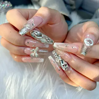 ネイル LOARY所属・LOARY 五日市店のネイルデザイン