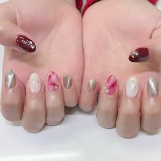 ネイル ネイルサロンアジアン池袋店所属・林 夏萌のネイルデザイン