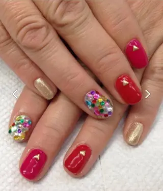 ネイル 中谷 亜佑美のネイルデザイン