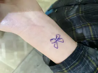 LITMUS HAIR SALON所属・末吉 結衣の眉毛・アイブロウイメージ