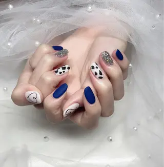 ネイル KARI ネイルサロンのネイルデザイン