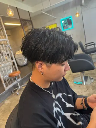 ショート パーマ 🔥メンズ圧倒的人気 ROOOMEN松田隆のヘアスタイル