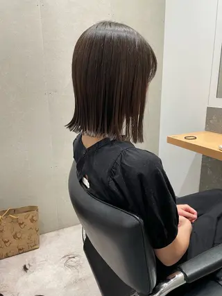 ミディアム 小坂 郁美のヘアスタイル