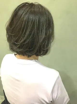 ショート カラー 🩷🍭中津・梅田 エリア🍬💜のヘアスタイル