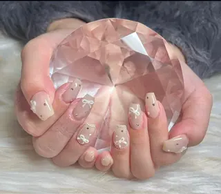 ネイル Nail&eye Belire 新宿のネイルデザイン