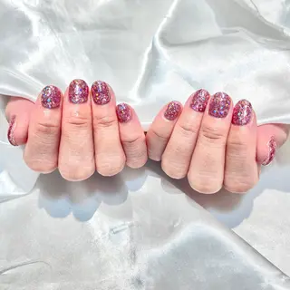 ネイル WISTERIA ainaのネイルデザイン