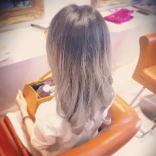 ミディアム セミロング ロング カラー kazufumi ..のヘアスタイル