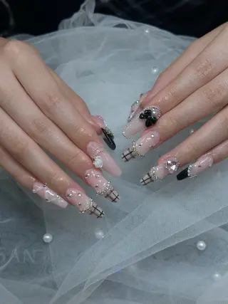 ネイル Iconic所属・Iconic Nailのネイルデザイン