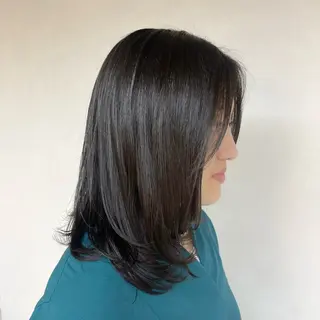 ミディアム 韓国／カラー／ レイヤー🍒Rinoのヘアスタイル