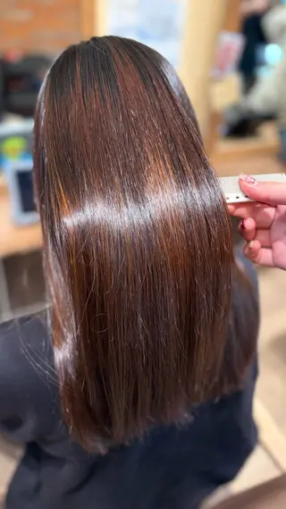 ロング 林 杏夏のヘアスタイル