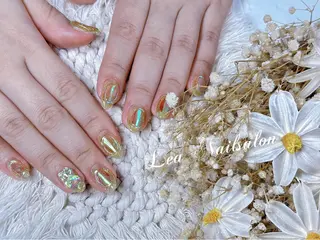 ショート カラー ネイル Lea NAILsalon所属・Le’a NailSalonのネイルデザイン