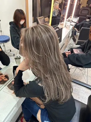 カラー レイヤーカット BLend 渋谷のヘアスタイル