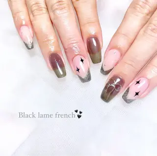 ネイル キラオメ Neneのネイルデザイン