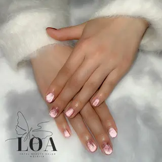 カラー LOA🦋 yuraのネイルデザイン