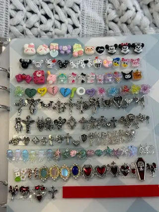 ネイル Kawaii Nail Salon所属・YURI NAIL NARITAのネイルデザイン