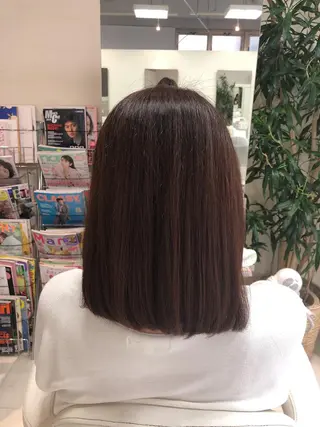 セミロング 阿部 美咲のヘアスタイル