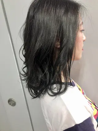 ミディアム カラー レイヤーカット匠 イソザキノリユキのヘアスタイル