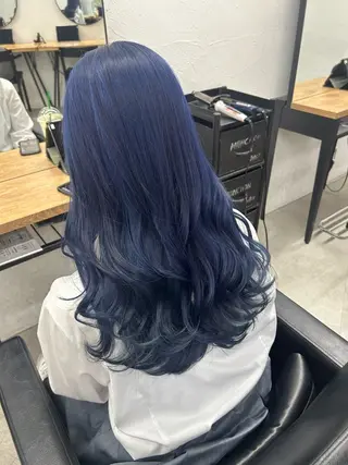 ミディアム カラー RYOSUKE ハイトーンのヘアスタイル