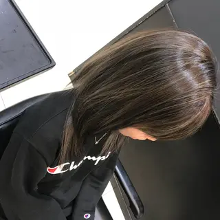 カラー 大久保 隆蔵のヘアスタイル