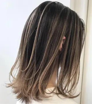 ミディアム カラー 🌟髪質改善ケアカラ ー美髪縮毛矯正y🌟のヘアスタイル