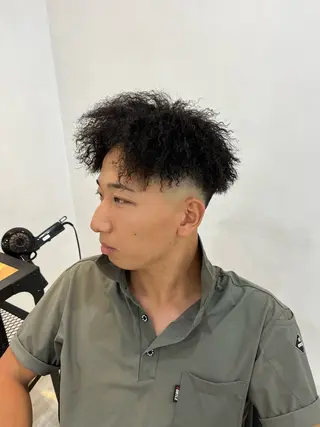 ショート パーマ メンズ Utata  literie所属・嵯峨 大地／パーマ／ ハード系／特殊系のヘアスタイル