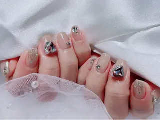 ネイル Cutil Nailsalon所属・Cutil. Nail🌈のネイルデザイン