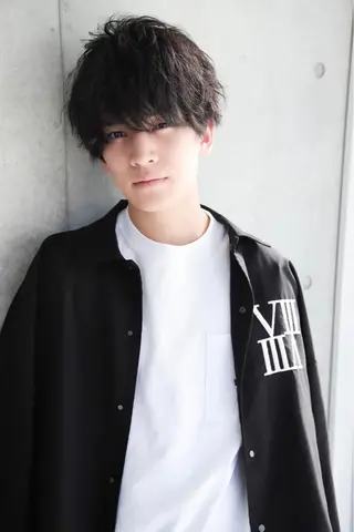 メンズ Loy所属・メンズヘア特化 パーマ 縮毛矯正🔷のヘアスタイル