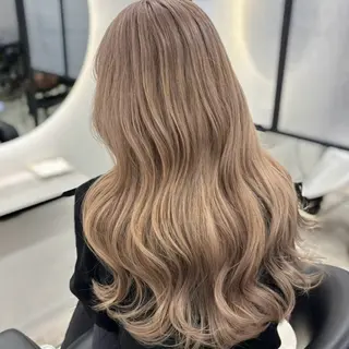 ロング カラー Ren. 🦋デザインカラーのヘアスタイル