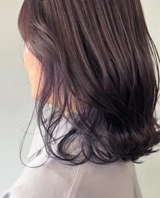 ミディアム カラー 横田 凜子~yaanのヘアスタイル