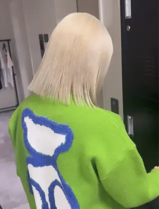 ミディアム Maison所属・Maison髪質改善 ブリーチ/ハイライトのヘアスタイル