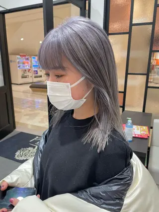 ミディアム カラー ヘアアレンジ 小倉 愛里のヘアスタイル