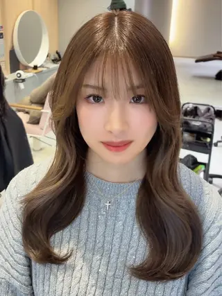 Riku 韓国風レイヤーカットのヘアスタイル