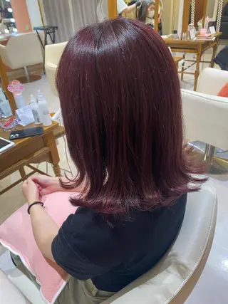 ミディアム 梛木 唯のヘアスタイル