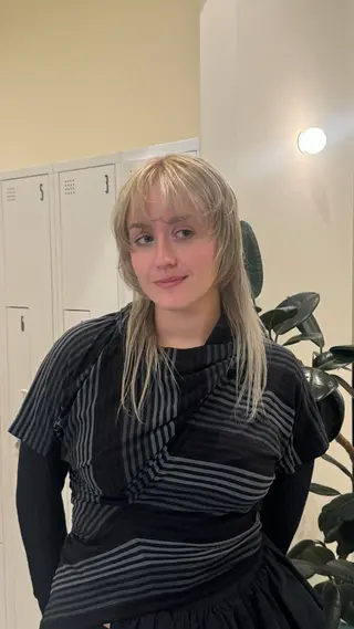 カラー Belle表参道 Terrace所属・山下 莉歩のヘアスタイル