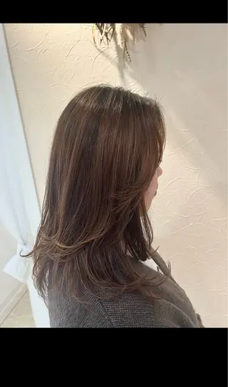 セミロング 海外ヘア/透明感ヘア 湘南台/hinakoのヘアスタイル